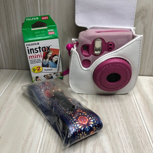 Fujifilm Instax Mini 8 Instant Pictures Polaroids - Picture 6 of 6